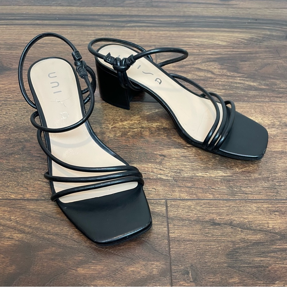 Unisa Black Marika Strappy Heel Sandals Block Heel Square Toe Size 7